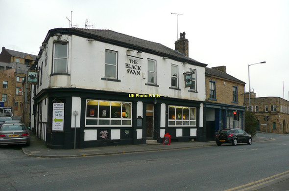 Photo 6"x4" The Black Swan, Thornton Road, Bradford Bradford\/SE1632 c2011