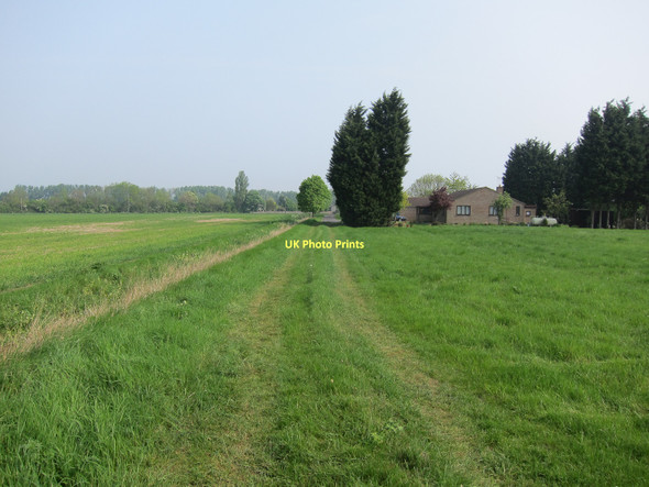 Photo 6"x4" Footpath to Castles Farm Broad Hill\/TL5976 c2011