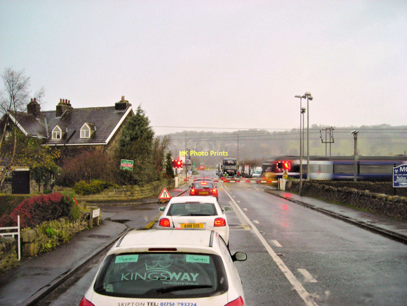 Photo 6"x4" Waiting at the crossing Junction c2011