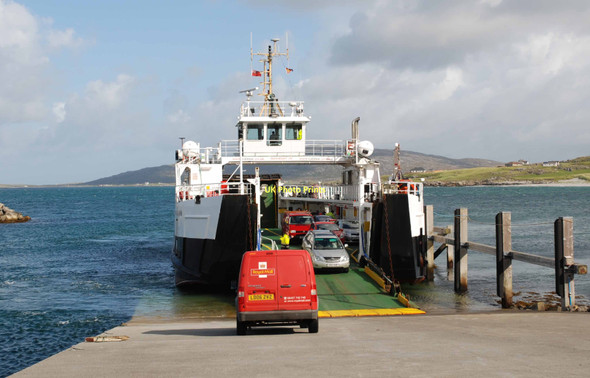 Photo 6"x4" Mail awaiting the Barra ferry Coilleag c2009