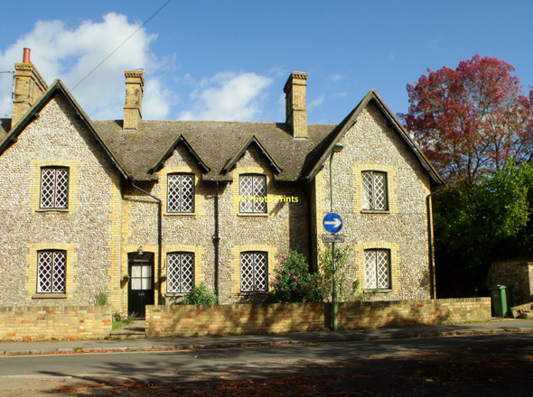 Photo 6"x4" Semi-detached flint cottages, Watlington Shirburn c2011