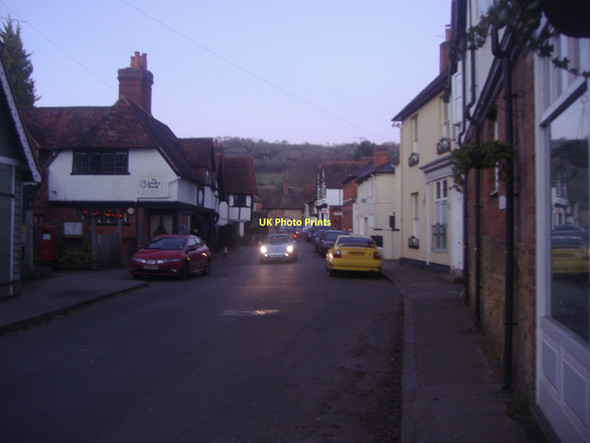 Photo 6"x4" The centre of Shere Shere c2011