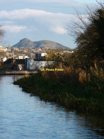 Photo 6"x4" Bend in the canal Craiglockhart c2011