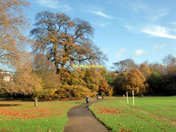 Photo 6"x4" Autumn Colours, Arnos Park, London N11 Friern Barnet c2011