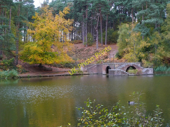 Photo 6"x4" Lake and Boathouse Remains, Stockgrove Park Fox Corner\/SP9229 c2009