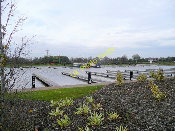 Photo 6"x4" Barton Grange Marina Brock\/SD5140 c2009