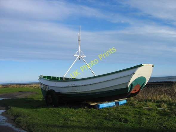 Photo 6"x4" Coble at Boulmer Boulmer c2009 P1