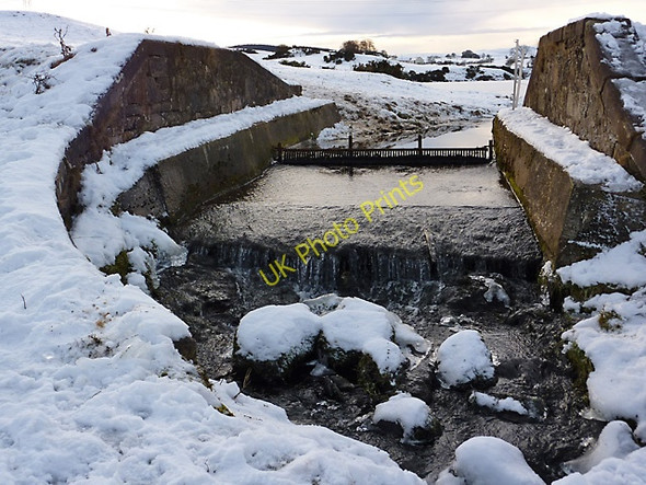 Photo 6"x4" Outflow from Glanderston Dam Barrhead c2010