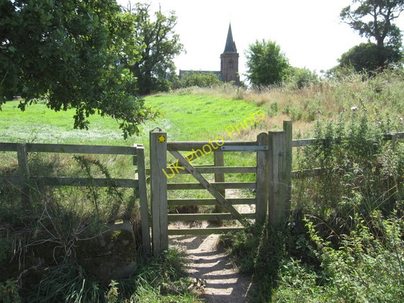 Photo 6"x4" Footpath gate to Aldford Aldford c2009