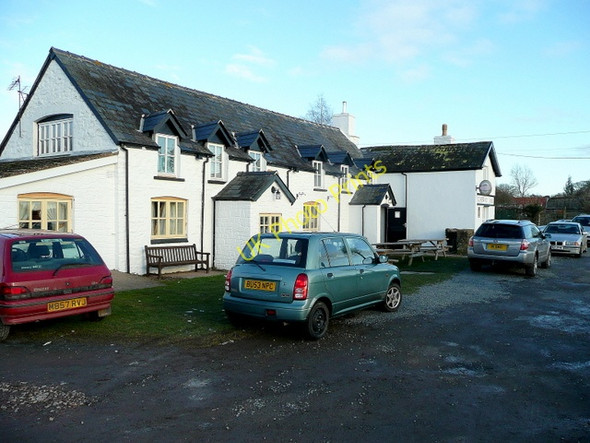 Photo 6"x4" The Garway Moon Inn Garway c2010