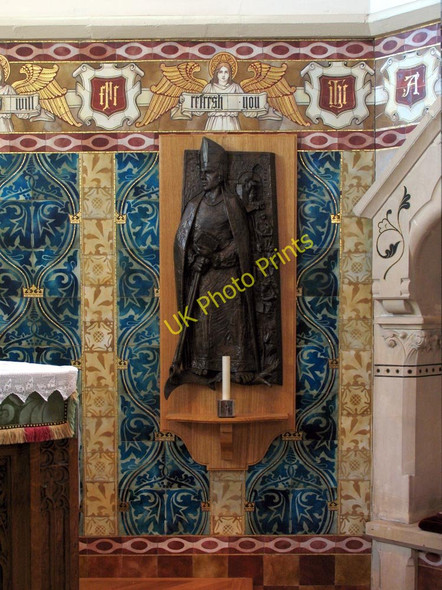 Photo 6"x4" St Dunstan, Cheam - Statue Sutton\/TQ2564 c2005
