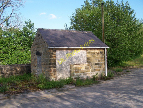 Photo 6"x4" Former Weighbridge Hut, Hassop Station Site, Hassop, Derbyshire Bakewell c2009