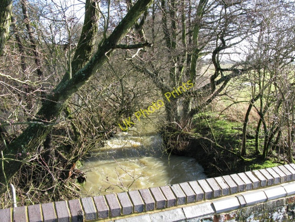 Photo 6"x4" Swollen stream under Church Lane Lilyvale\/TR0839 c2010