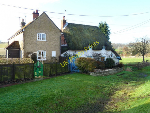 Photo 6"x4" Hurstbourne Tarrant - Cottages Hurstbourne Tarrant c2010