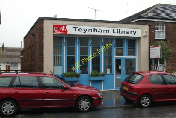 Photo 6"x4" Teynham old fire station Cellarhill c2009