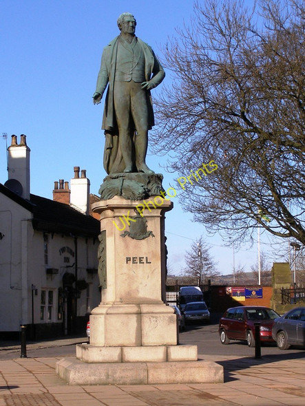 Photo 6"x4" Peel Statue Bury\/SD8010 c2010