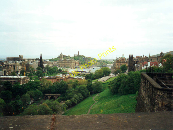 Photo 6"x4" View NE from Edinburgh Castle Edinburgh c2003