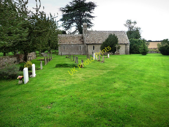 Photo 6"x4" The church of Ampney St Mary Ampney Crucis c2009