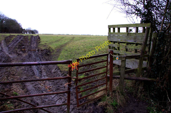 Photo 6"x4" Stile to the footpath to Forest Hill Stanton St John c2010