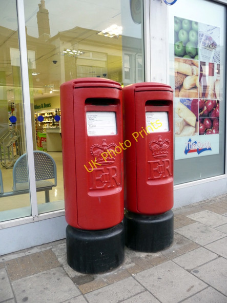 Photo 6"x4" Elizabeth II Pillar Boxes, Regent Street, Shanklin, Isle of Wight Shanklin c2009