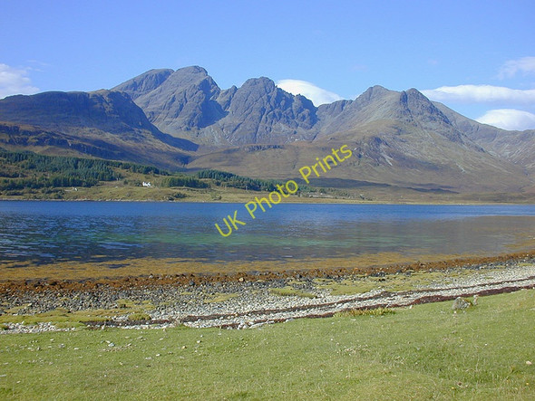 Photo 6"x4" Loch Slapin, with Bl\u00c3\u00a0 Bheinn beyond Torrin\/Na Torrin c2001