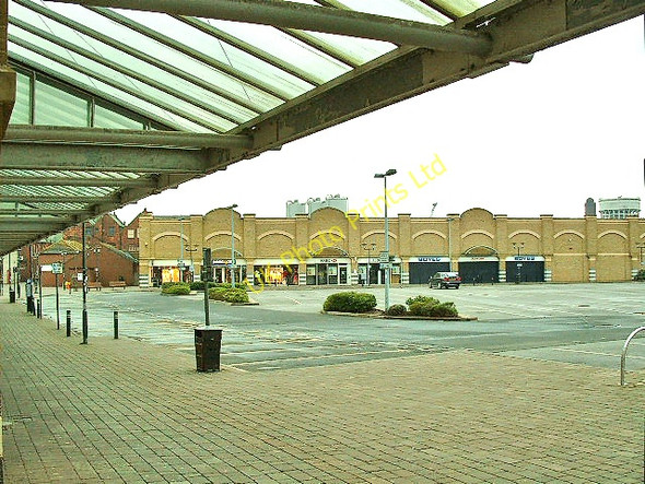 Photo 6"x4" Goole, Wesley Square Goole c2006