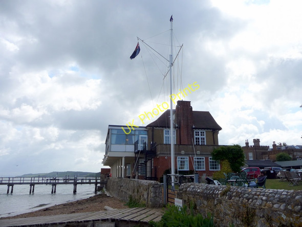 Photo 6"x4" Royal Solent Yacht Club, Yarmouth, Isle of Wight Yarmouth c2009