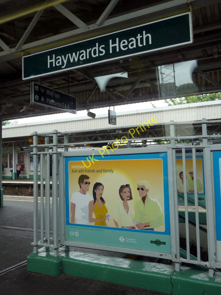 Photo 6"x4" Haywards Heath Station Haywards Heath c2009
