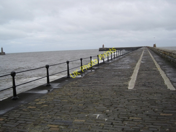 Photo 6"x4" South Pier, South Shields South Shields c2010