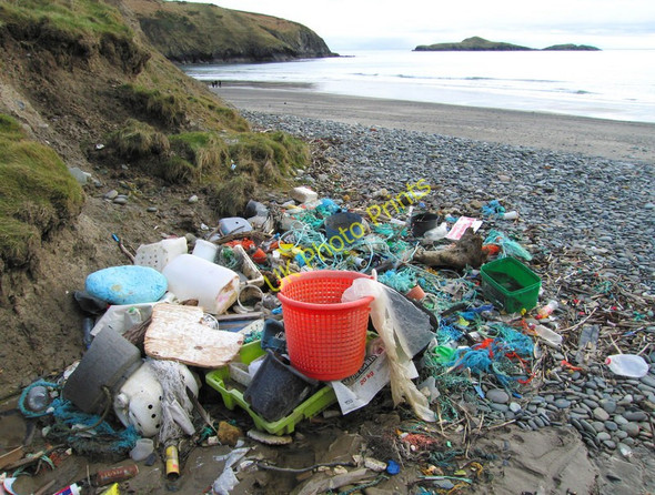 Photo 6"x4" Flotsam at Aberdaron Aberdaron c2010