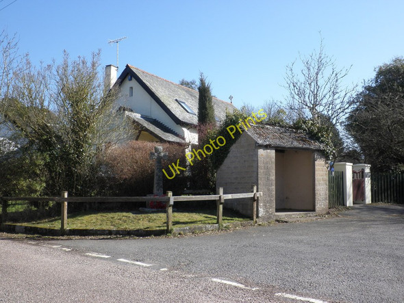 Photo 6"x4" Bus shelter, Marsh Green Marsh Green\/SY0493 c2010