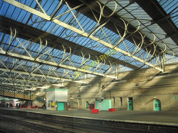 Photo 6"x4" The roof of Carlisle station Carlisle c2010