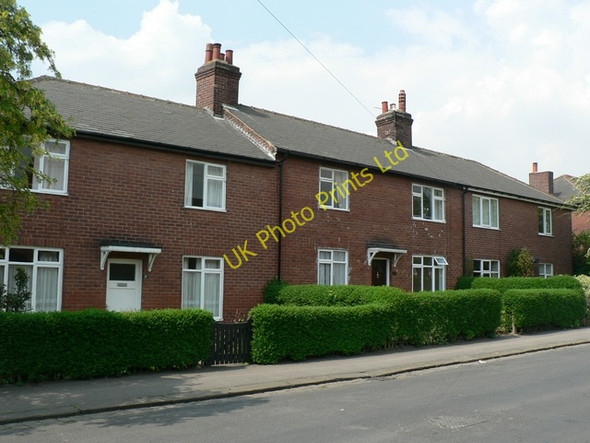 Photo 6"x4" Langdale Gardens, Headingley Burley\/SE2734 c2006