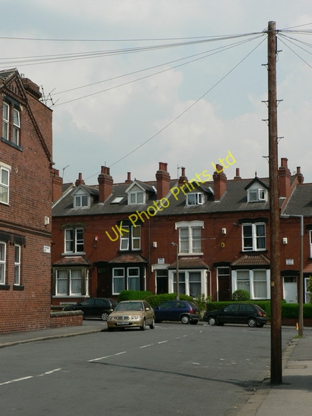 Photo 6"x4" Canterbury Road and Headingley Mount, Headingley Burley\/SE2734 c2006