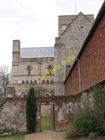 Photo 6"x4" The chancel of Holy Cross, Winchester from the exterior. Winchester c2010