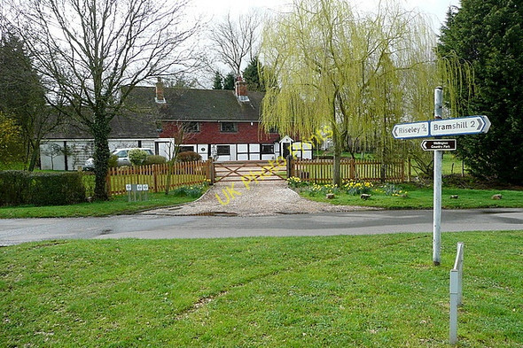 Photo 6"x4" House at Riseley Riseley\/SU7263 c2010