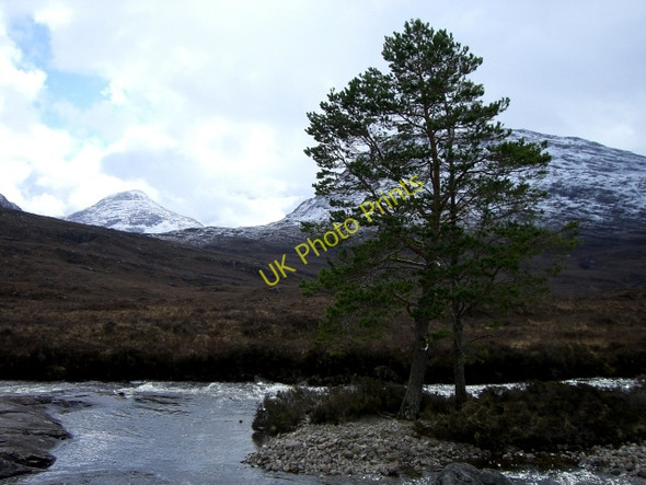 Photo 6"x4" River Torridon Annat\/NG8954 c2010