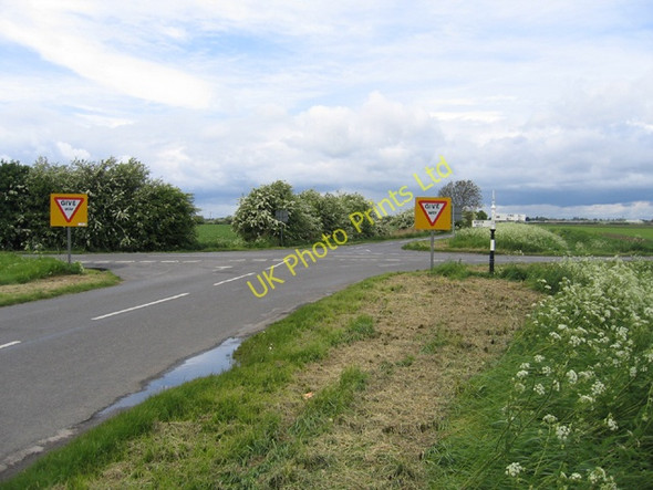 Photo 6"x4" A South Holland crossroads, Lincs Spalding c2006