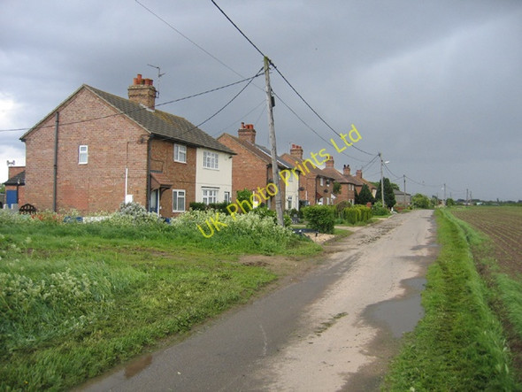Photo 6"x4" Council Houses, Surfleet, Lincs Belnie c2006