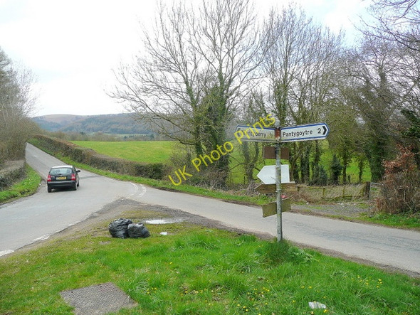 Photo 6"x4" Groesonen Road junction Goetre\/SO3205 c2010