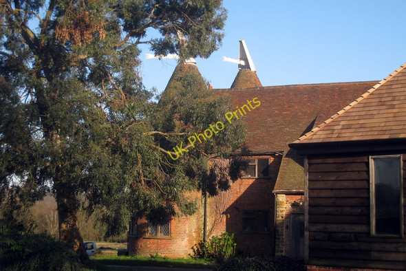 Photo 6"x4" The Oast House, Beckley Road, Northiam, East Sussex Horns Cross\/TQ8222 c2010