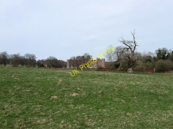 Photo 6"x4" Castle Meadow (1) Golden Cross\/TQ6310 c2010