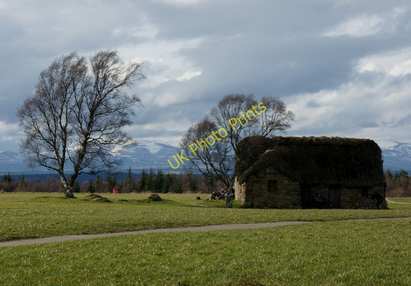 Photo 6"x4" Leanach cottage, Culloden Leanach\/NH7544 c2010