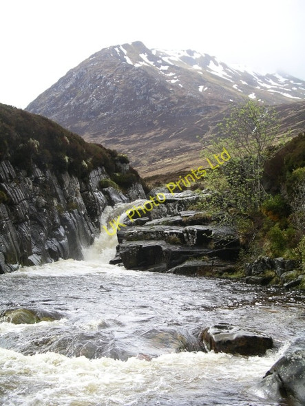 Photo 6"x4" Waterfall, Abhainn Gleann nam Fiadh Am Meallan\/NH1924 c2006