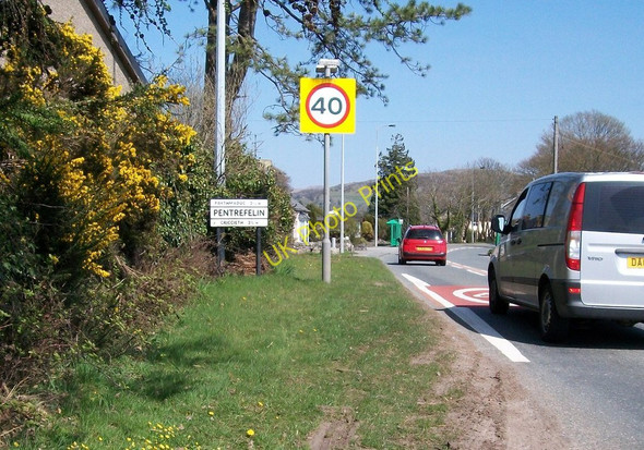 Photo 6"x4" Entering Pentrefelin from the West Criccieth c2010