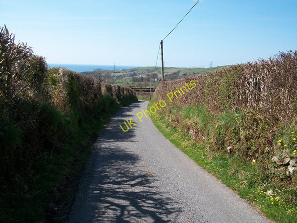 Photo 6"x4" Lon Garnedd-hir lane Golan c2010