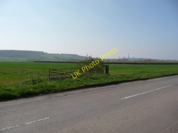 Photo 6"x4" Redundant field gate Barton in Fabis c2010