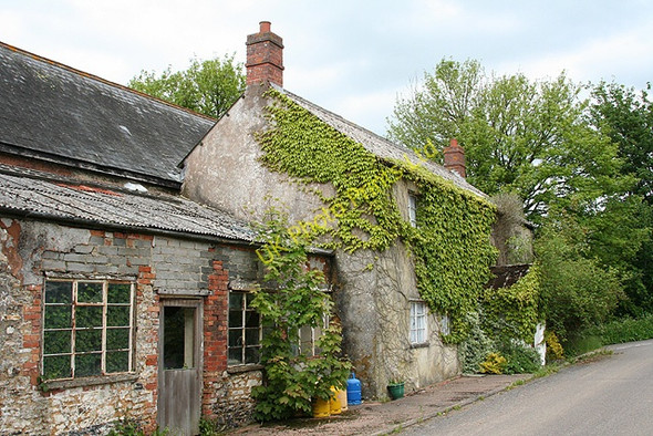 Photo 6"x4" Churchstanton: former inn Churchstanton c2006