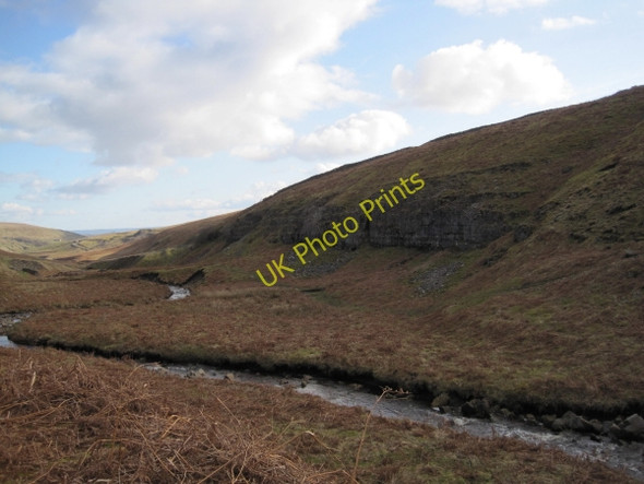 Photo 6"x4" Newberry Scar and the Hudeshope Beck Bowlees\/NY9028 c2010