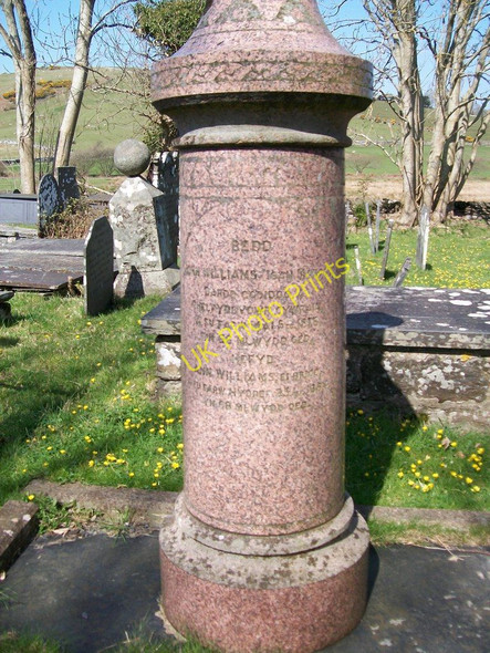 Photo 6"x4" The grave of Ioan Madog at Ynyscynhaearn Churchyard Criccieth c2010